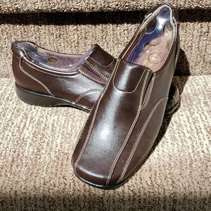 Aerology Shoes by Aerosole